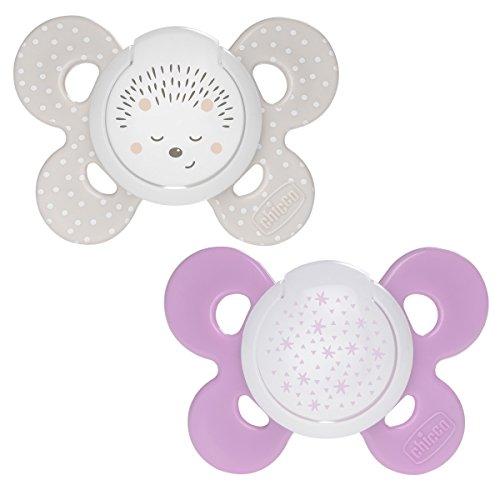 Chicco Physio Comfort Night Bimba Succhietto di Silicone, 16-36 Mesi, 2 Pezzi, Colori Assortiti Chicco Physio Comfort Night Bimba Succhietto di Silicone, 16-36 Mesi, 2 Pezzi, Colori Assortiti