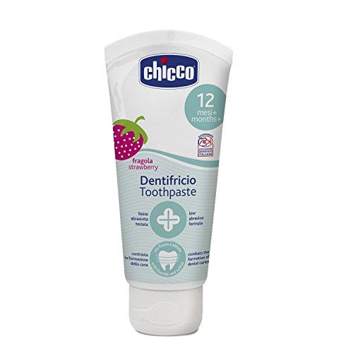 Chicco Dentifricio Bambini alla Fragola Delicato sui Dentini, Bassa Abrasività, con Fluoro e Xilitolo, Senza Conservanti, Contrasta la Formazione delle Carie e Rimuove la Placca - 50 ml, 1+ Anni Chicco Dentifricio Bambini alla Fragola Delicato sui Dentini, Bassa Abrasività, con Fluoro e Xilitolo, Senza Conservanti, Contrasta la Formazione delle Carie e Rimuove la Placca - 50 ml, 1+ Anni